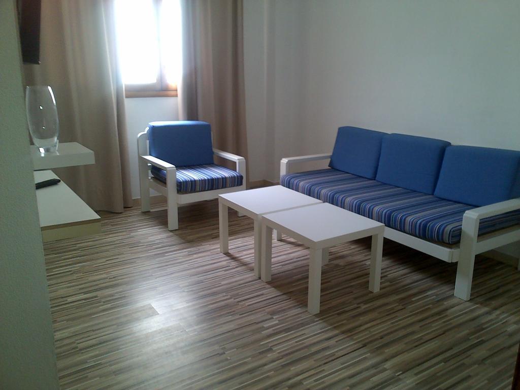 Apartamentos Luz Playa Las Palmas de Gran Canária Quarto foto