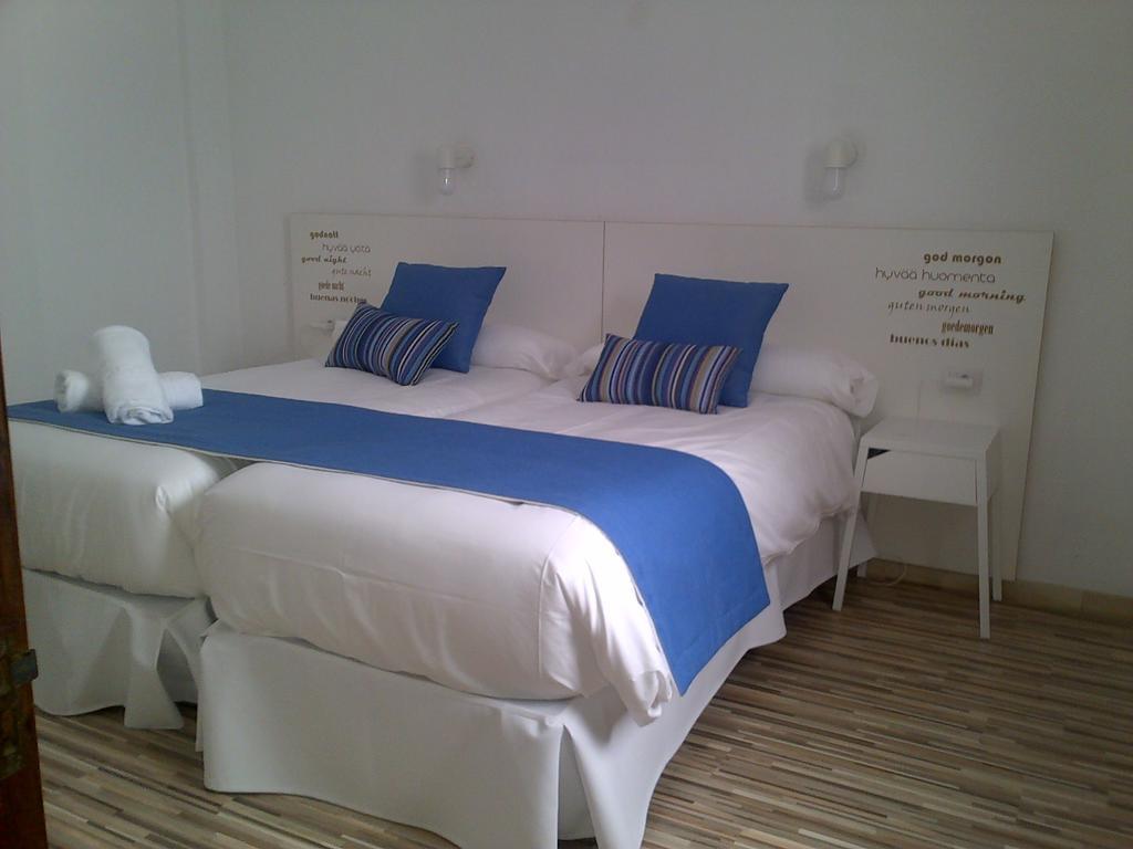 Apartamentos Luz Playa Las Palmas de Gran Canária Quarto foto