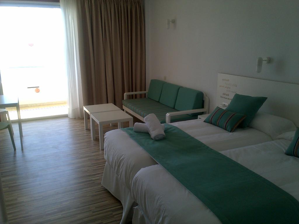 Apartamentos Luz Playa Las Palmas de Gran Canária Quarto foto