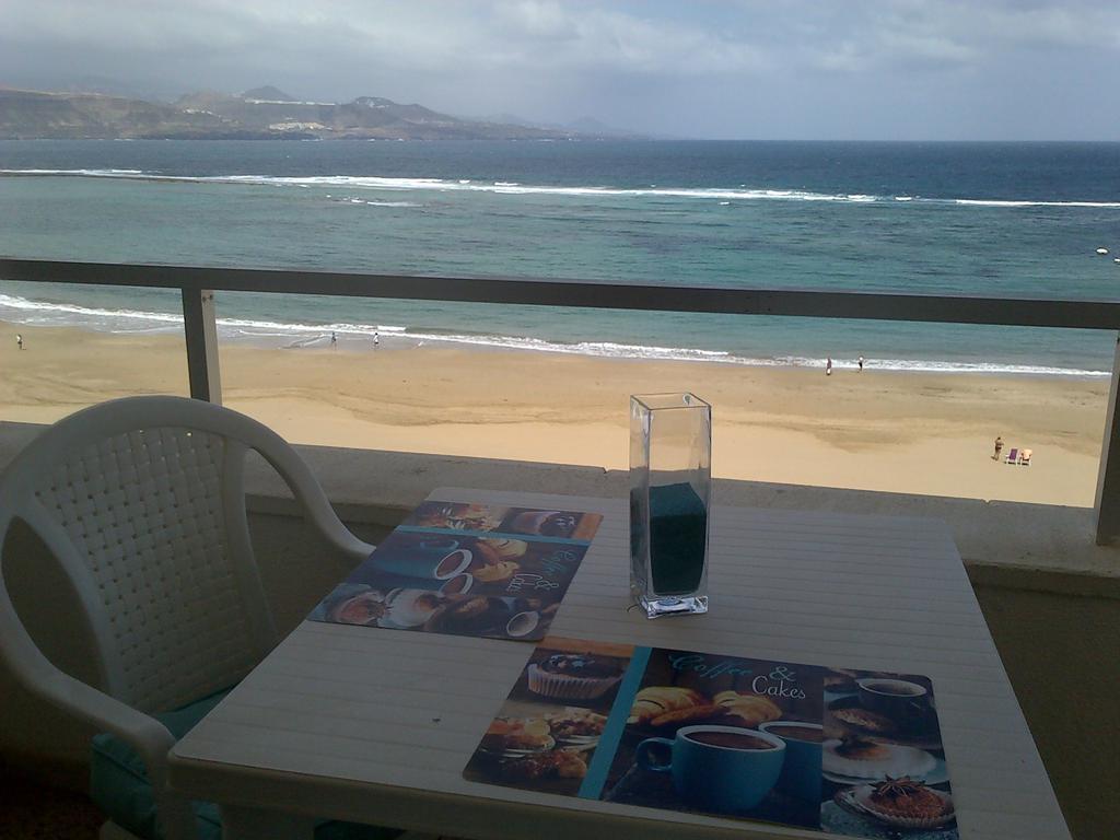 Apartamentos Luz Playa Las Palmas de Gran Canária Quarto foto