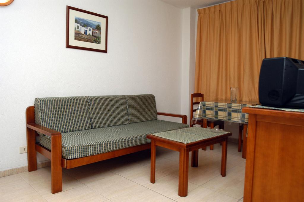 Apartamentos Luz Playa Las Palmas de Gran Canária Quarto foto